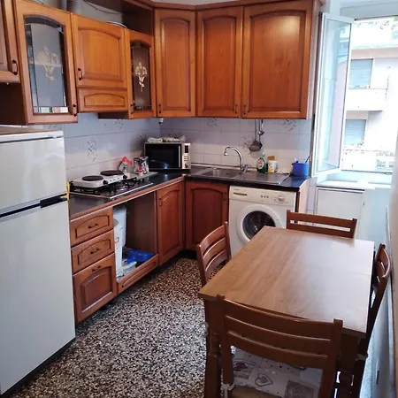 Giuliano Homestay *